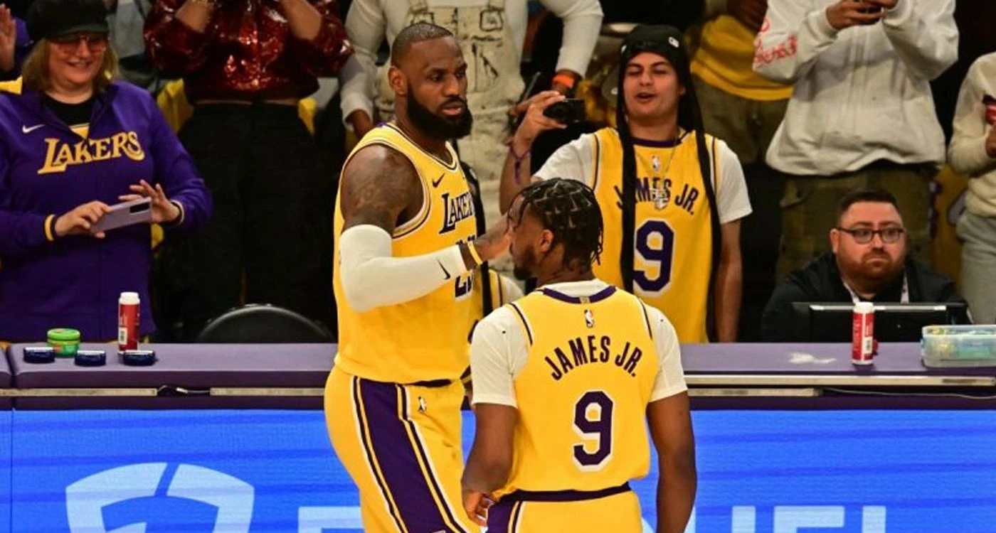 James je preostao Lakersima, Knicksi bolji od Celticsa u važnoj utakmici