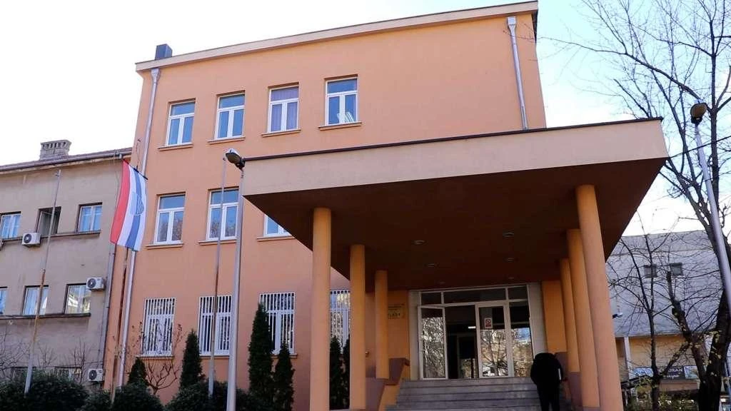Vlada HNŽ-a povećala broj vježbenika