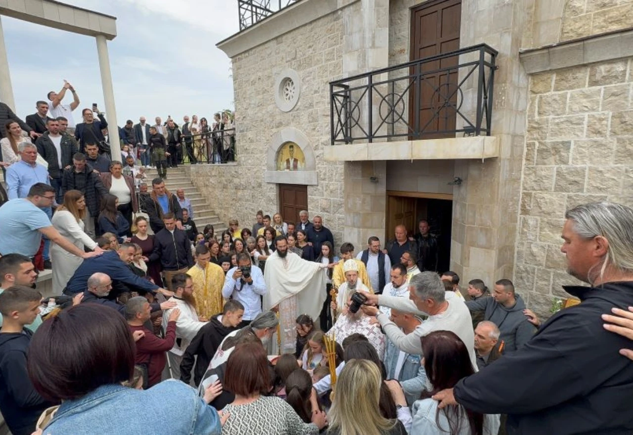 FOTO/VIDEO | Krsna slava u Prebilovcima okupila vjernike iz cijele Hercegovine