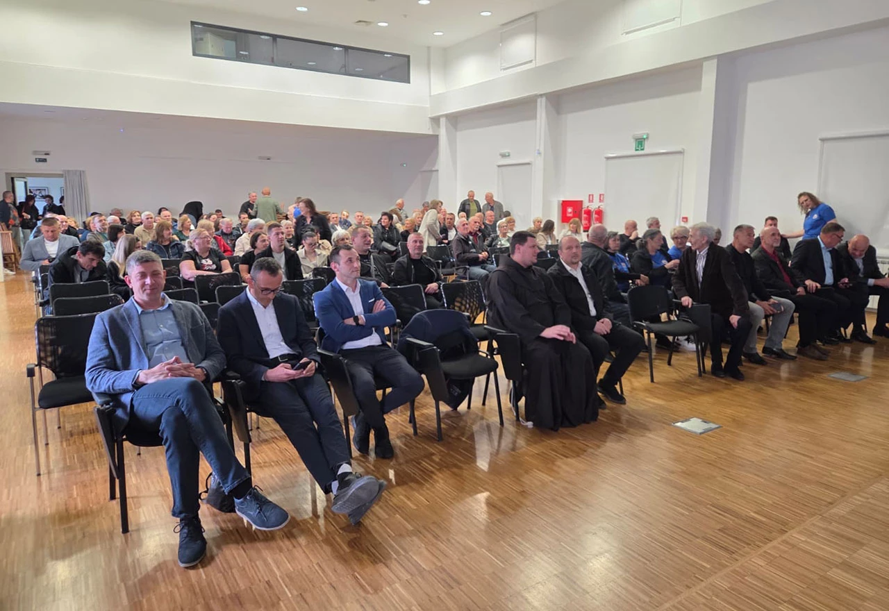 U Kninu predstavljеn film Konjic 365 dana o stradanju Hrvata u ratu