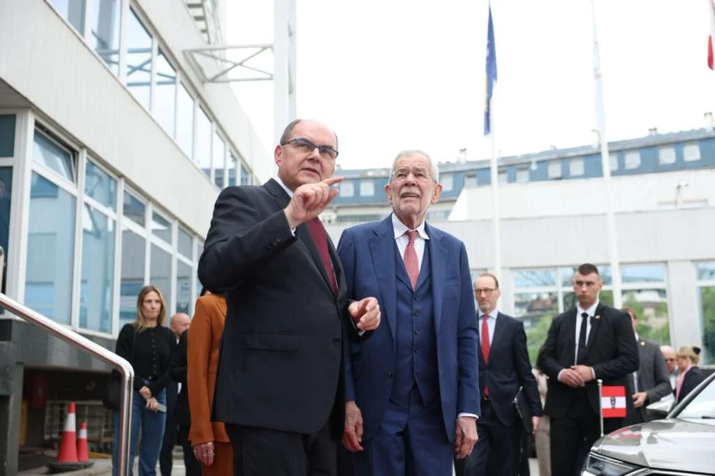 Schmidt Austrijancu pokušao objasniti problem s milijardu eura