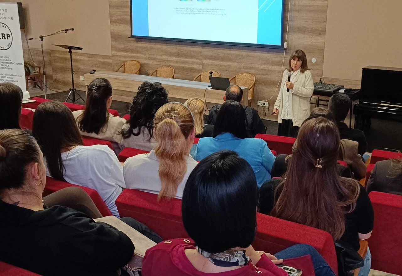 Stručnjaci i roditelji u Mostaru raspravljali o ADHD-u