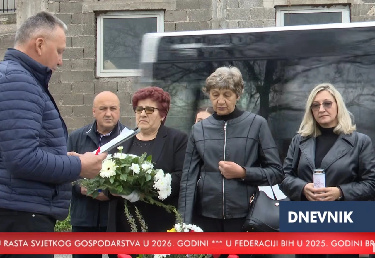 VIDEO | 33 godine od mudžahedinskog zločina u Podbrežju