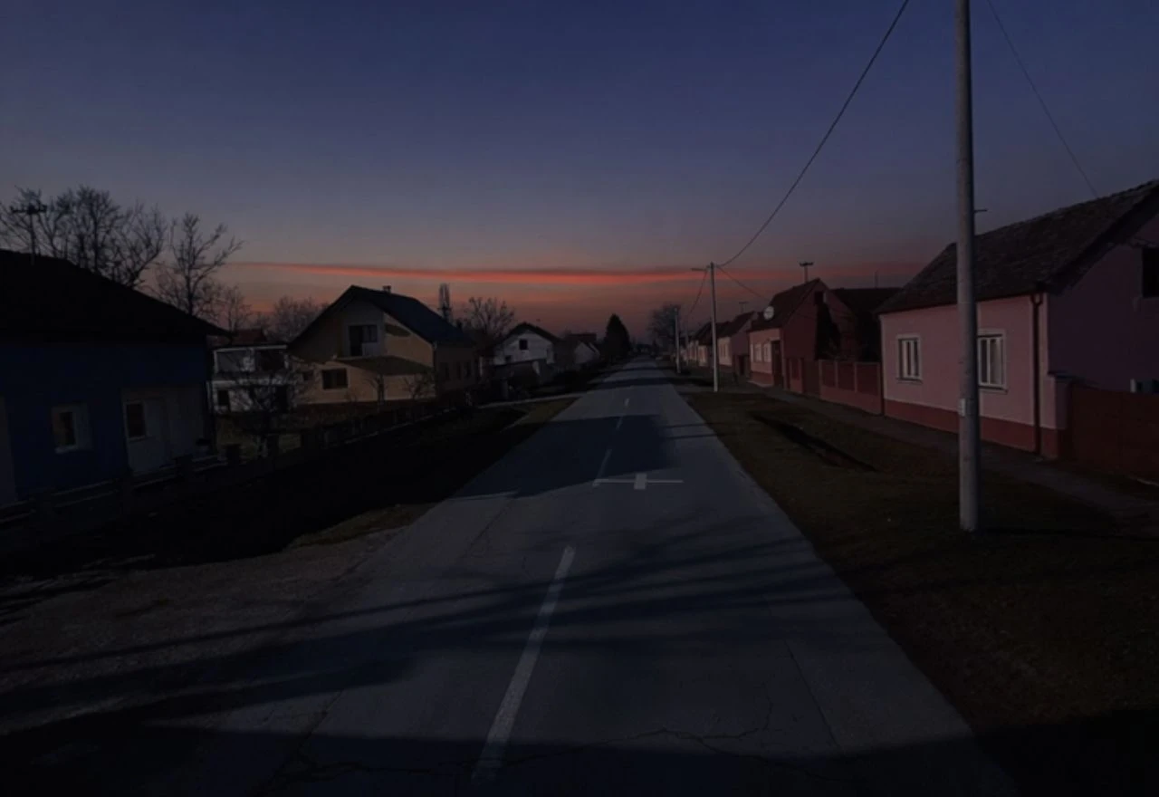 Vozač kamiona naletio na tri žene pa pobjegao, jedna smrtno stradala