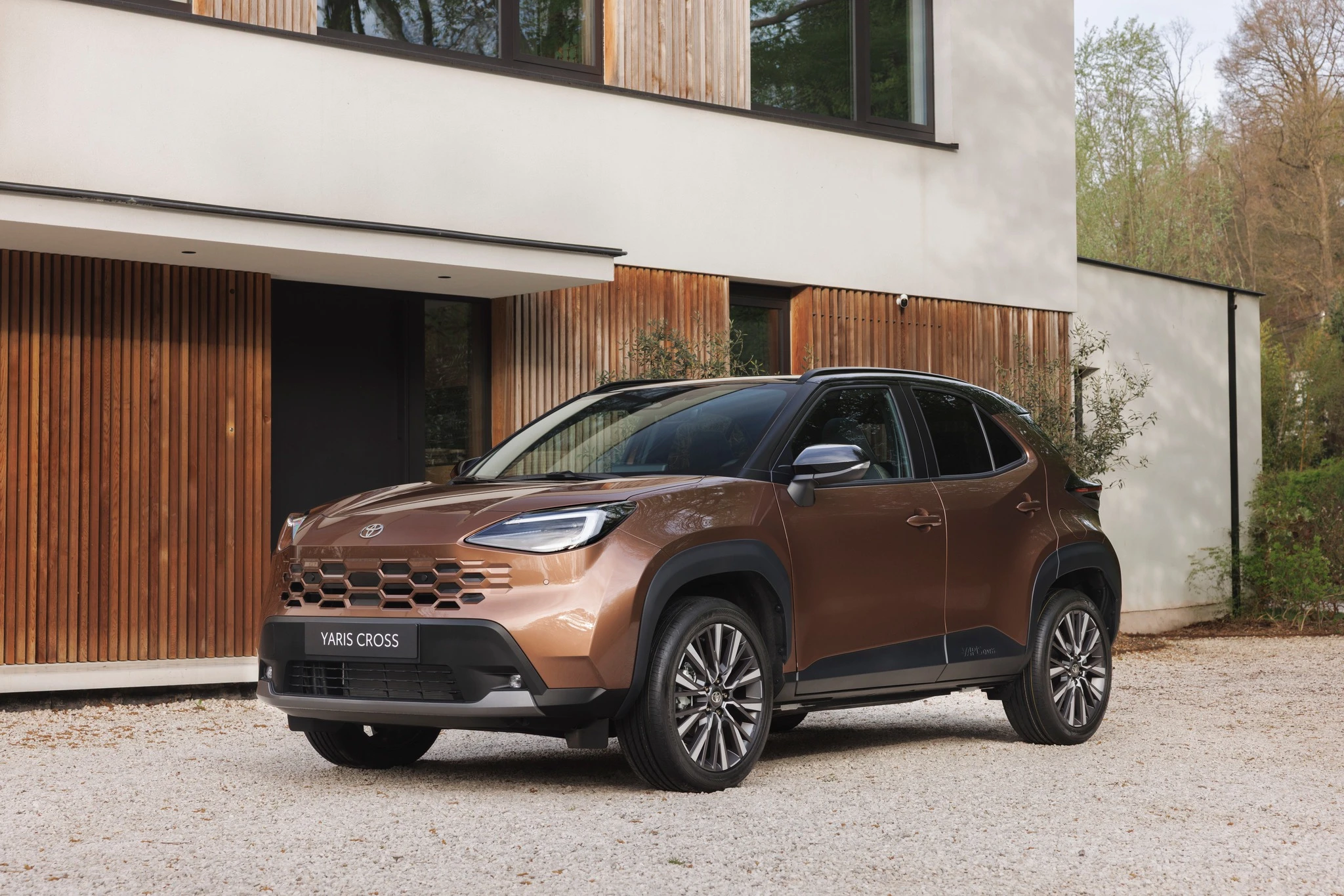 Toyota izbacila slabiji motor: Yaris Cross sada dolazi jači nego ikad