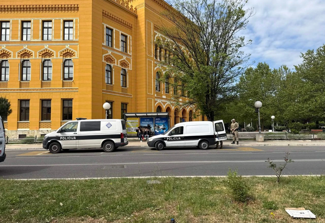 Policija