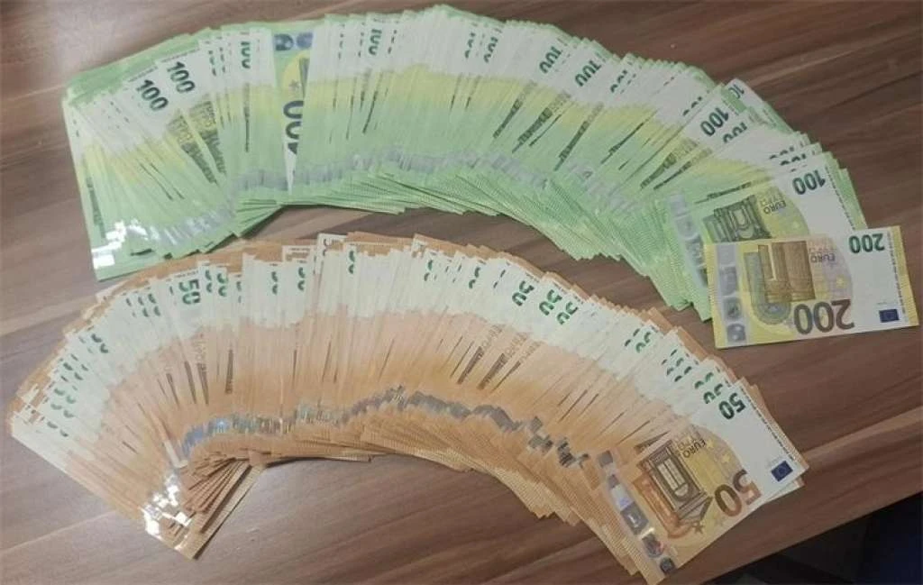 Državljanka BiH kažnjena s 8.820 eura zbog neprijavljene gotovine na granici