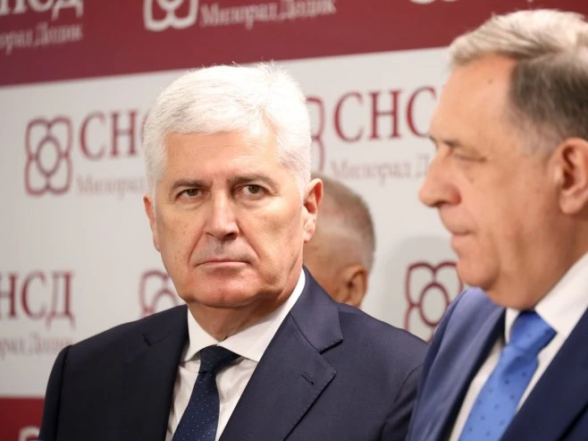 Dodik i Čović opleli po Schmidtu: "Taj kreten nije trebao ni dolaziti; nijedna odluka nije se smjela donijeti"