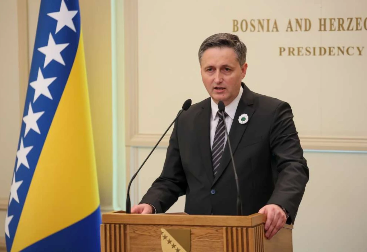Uslijedile reakcije nakon što je Bećirović izbor hrvatskog člana Predsjedništva nazvao "etničkim aparthejdom"