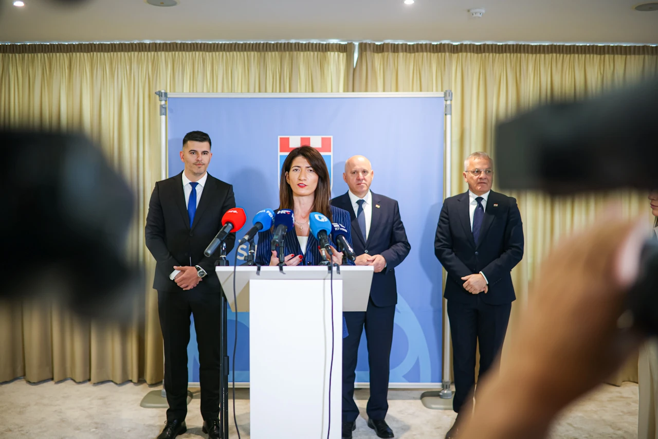FOTO | Filipović u Širokom: Prenosimo dobre prakse iz Hrvatske u BiH