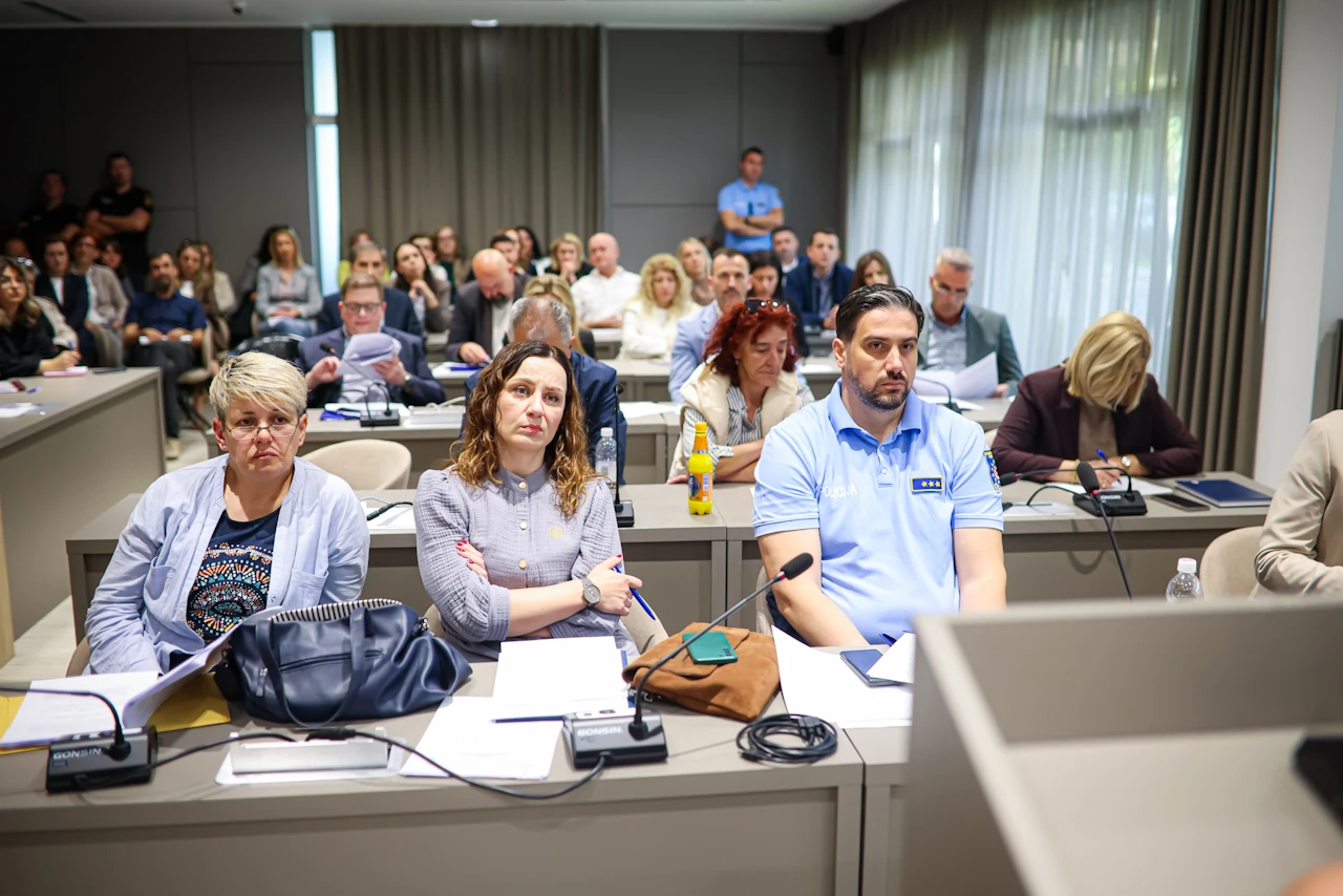 U Širokom Brijegu je održana javna rasprava o Nacrtu zakona o plaćama i naknadama korisnika županijskog Proračuna