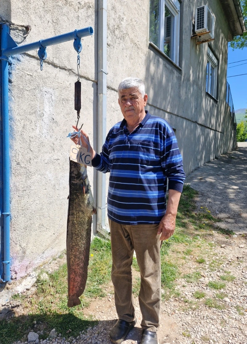 Đona i njegov ulov