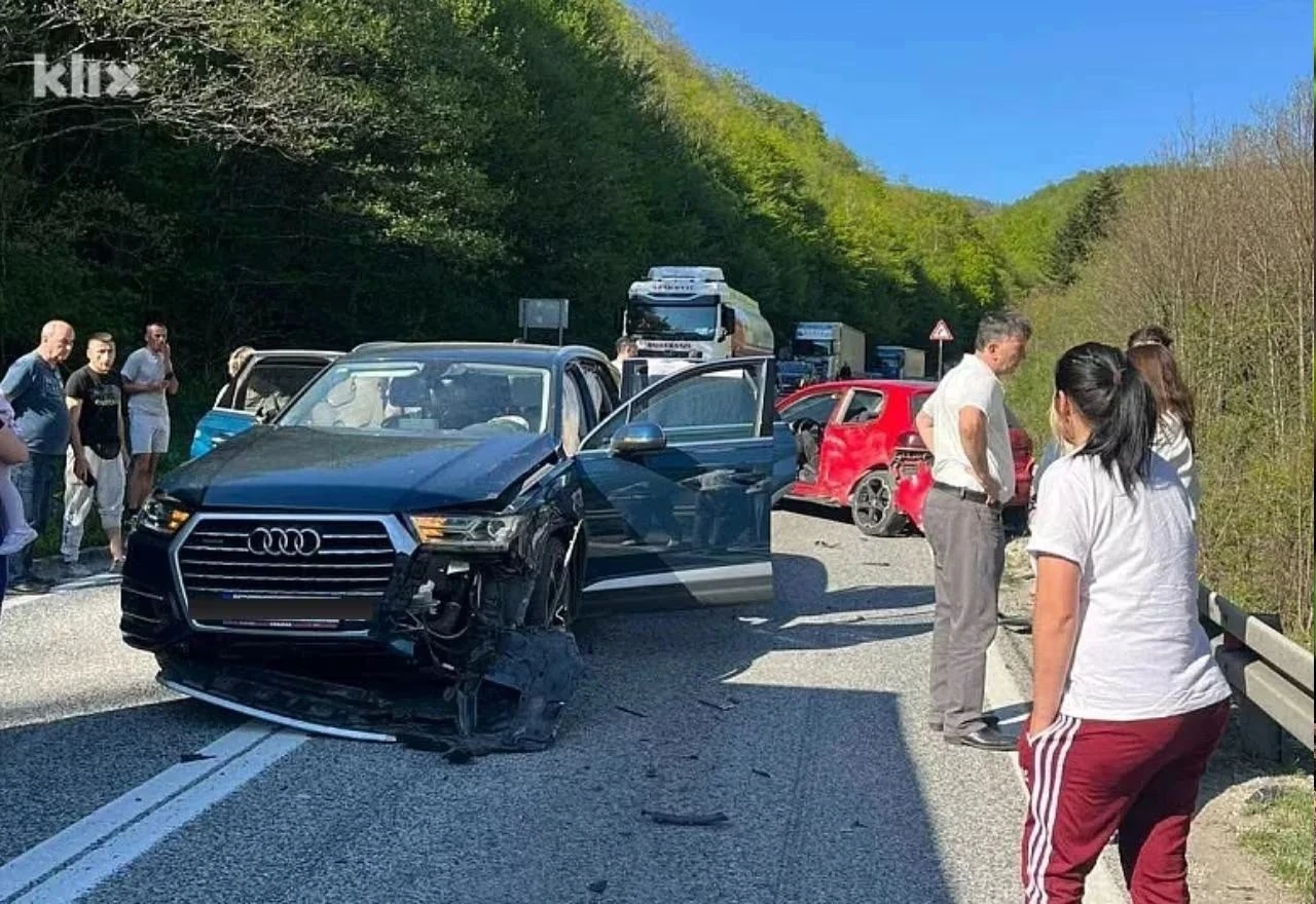 Detalji nesreće na Bradini: Jedna osoba teško ozlijeđena