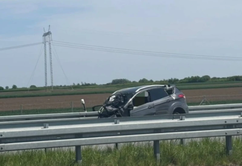 Tri osobe smrtno stradale u teškoj nesreći u Srbiji