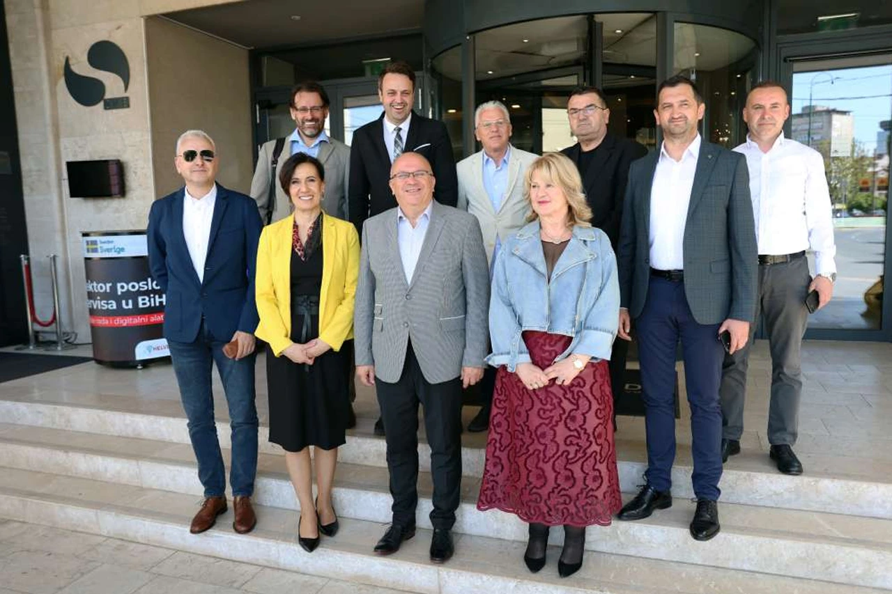 Gradovi i općine traže ministarstvo za lokalnu samoupravu u Vladi FBiH