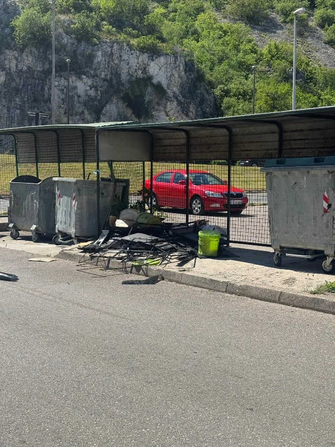 Apel iz Donje Mahale: Ne odlažite otpad ovako!