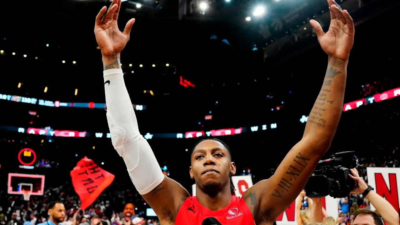 Barrett pogodio filmsku tricu, Pistonsi kreirali ludi povratak, Lakersi prošli Houston