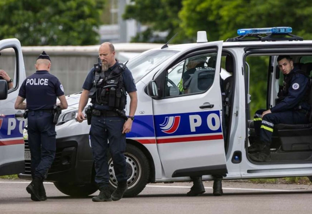 Četvero djece i jedna žena ozlijeđeni u eksploziji kamp-kućice