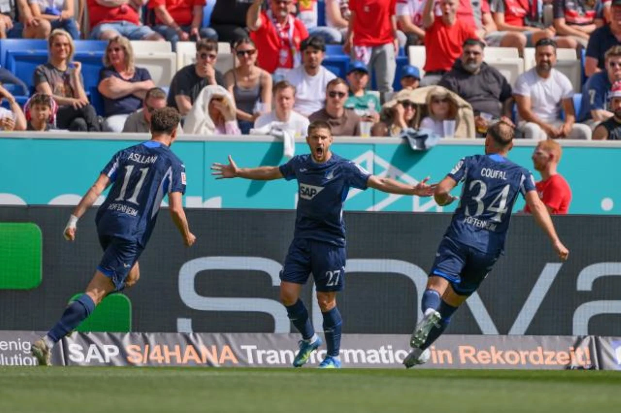 Dva gola Kramarića, jedan Demirovića, HSV osigurao opstanak