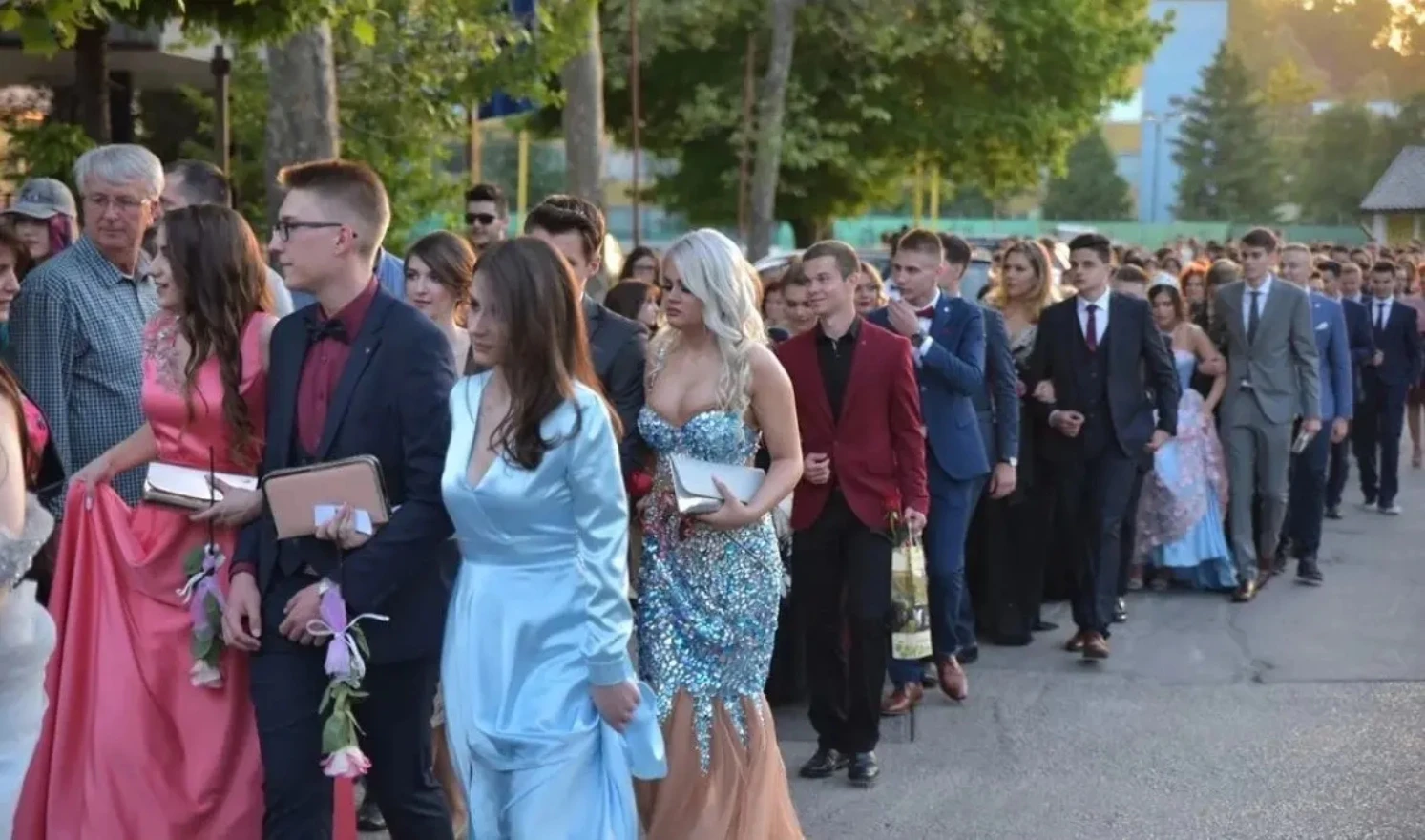 Maturanti u Jablanici dobivaju 300 KM
