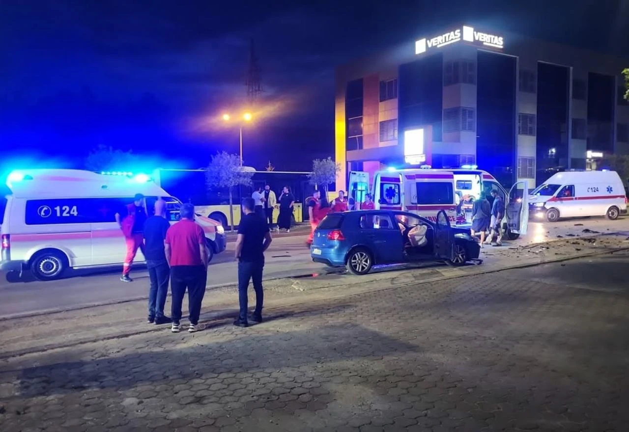 Tri osobe ozlijeđene u prometnoj nesreći u Širokom Brijegu