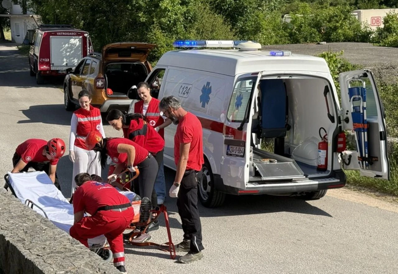 Civilna zaštita održala edukaciju o evakuaciji za učenike u Ljubuškom