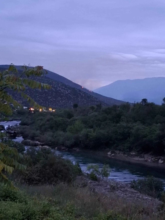 Ponovno gori brdo iznad Raštana
