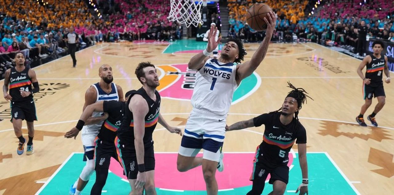 Spursi razmontirali Timberwolvese, Knicksi grabe prema finalu Konferencije
