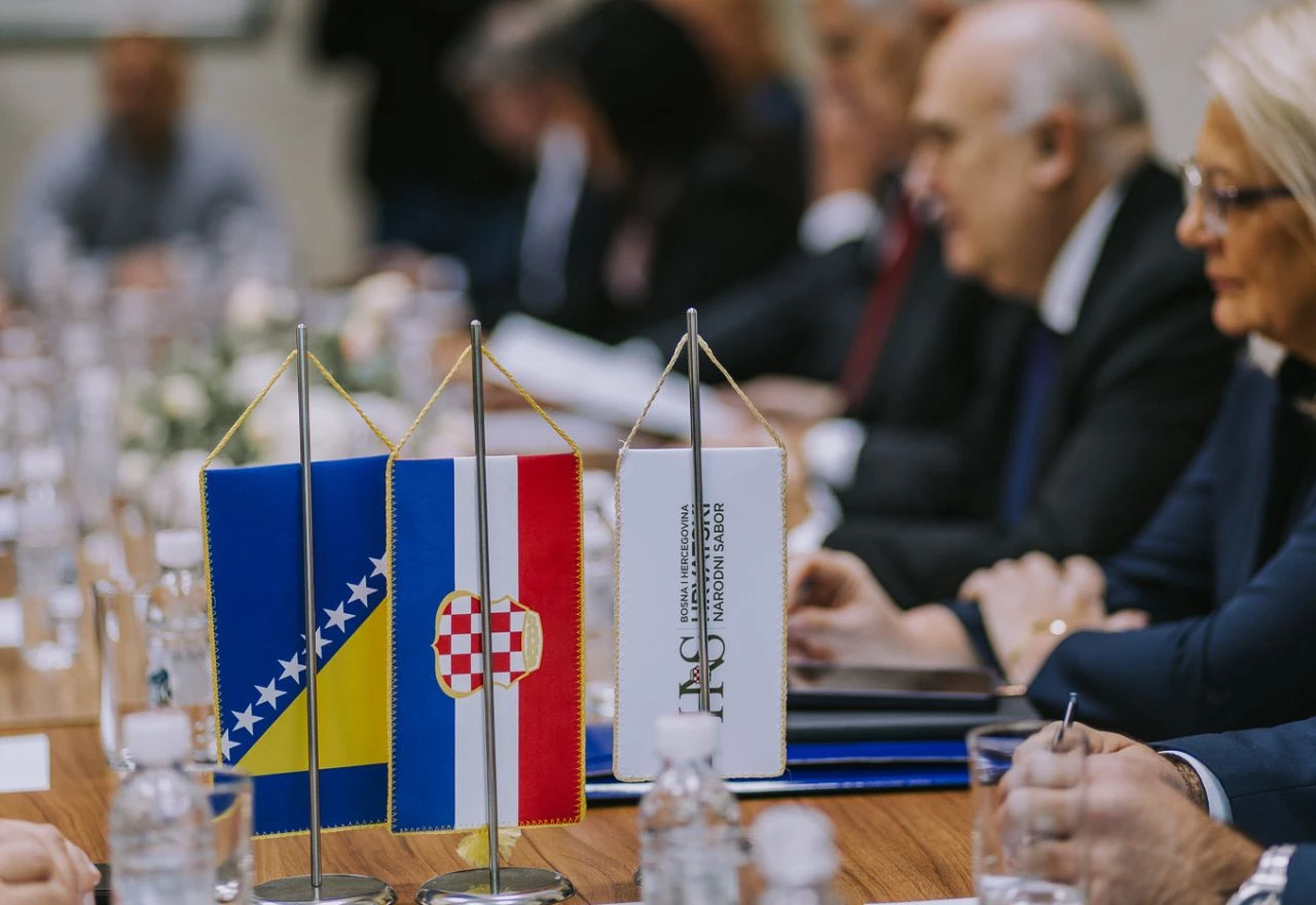 Osuđeni napadi radikalnih bošnjačkih krugova na kardinala Puljića