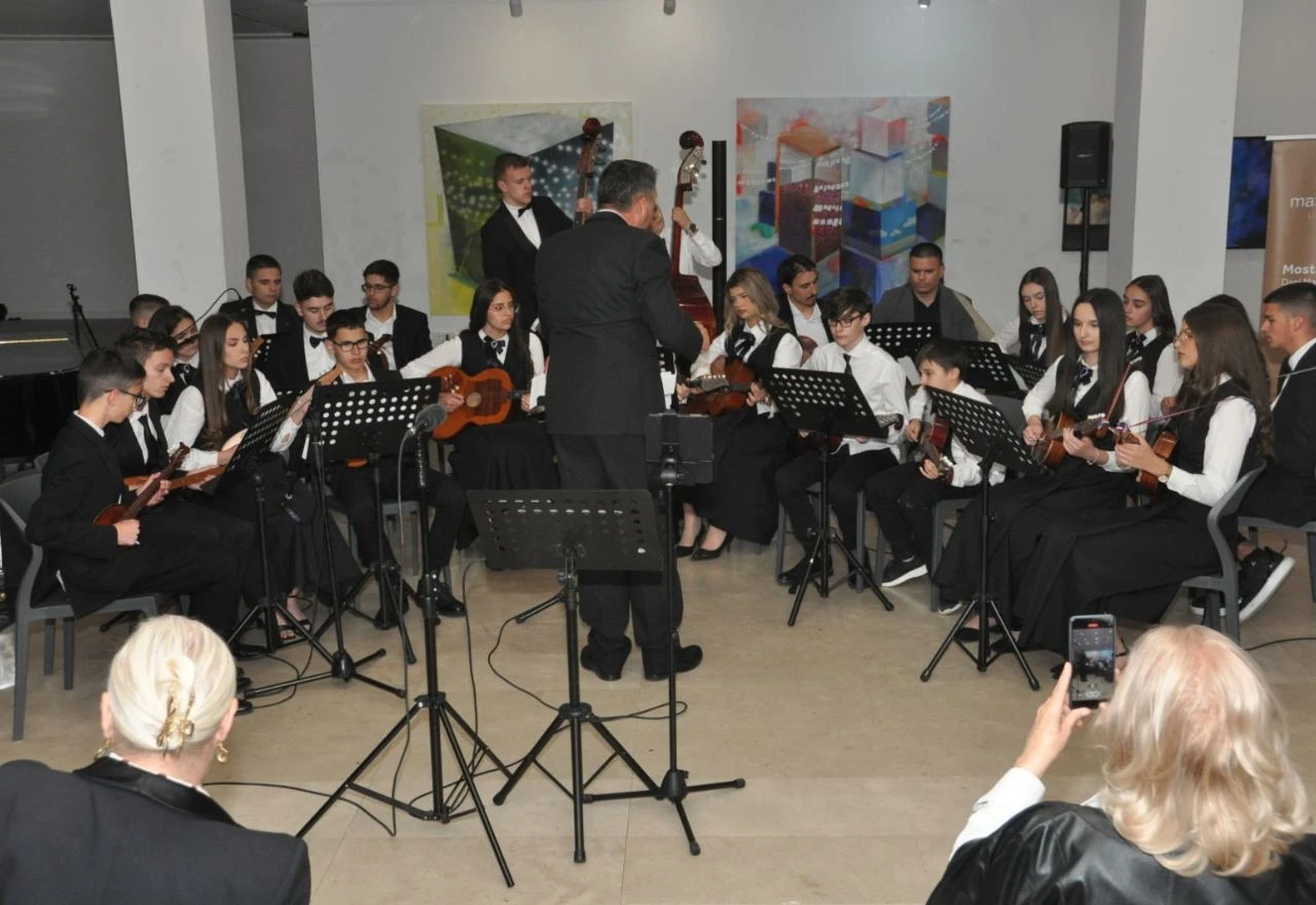 FOTO | Hommage Tomislavu Ivčiću: "Tamo gdje sam rođen" održan u Mostaru
