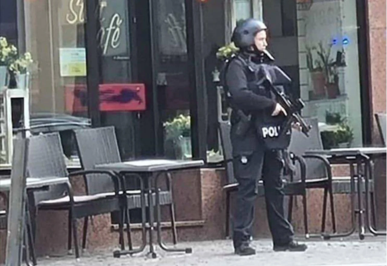 U tijeku talačka kriza u Njemačkoj: Otmičari upali u banku, specijalci je okružili