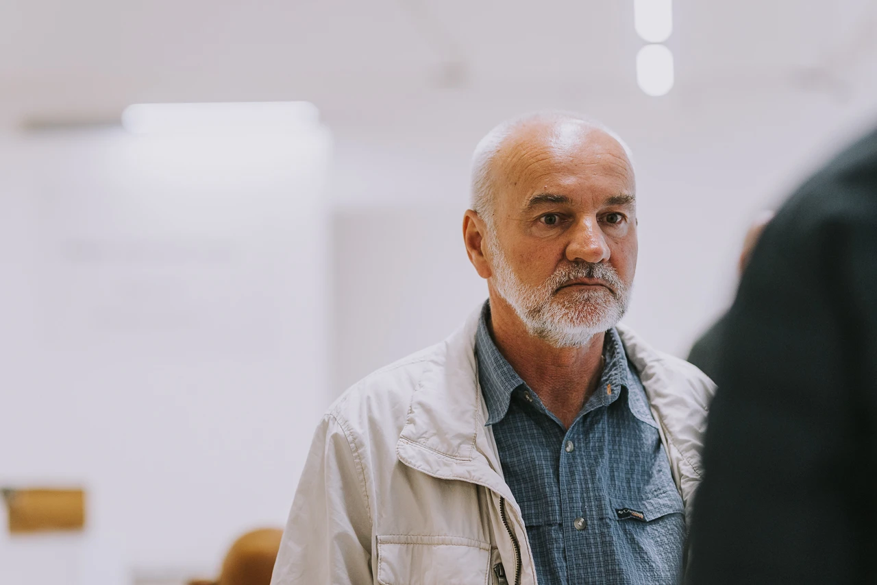 FOTO | Marko Gido predstavlja Mostaru: "Govor osnovnih masa" u Kosači do 22.svibnja