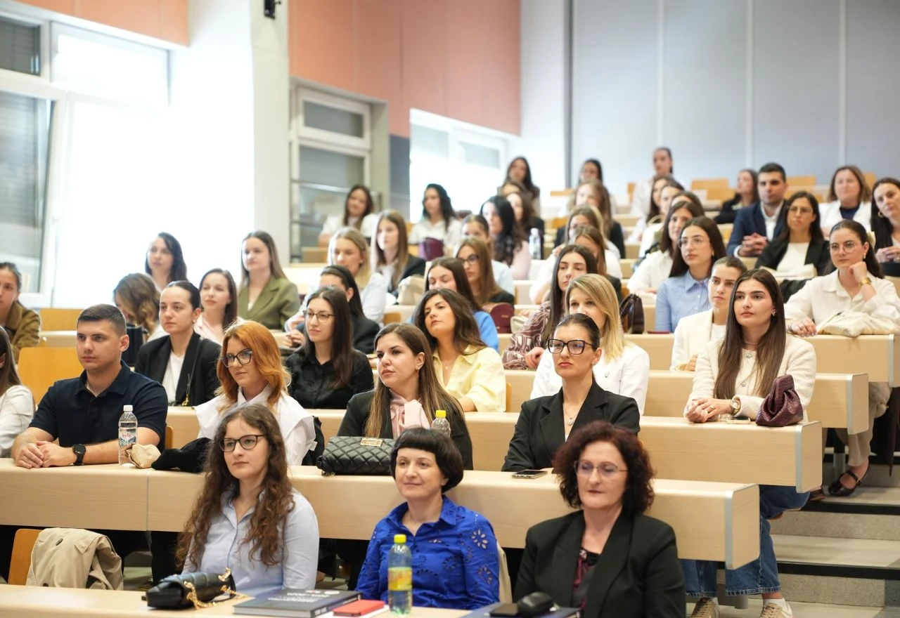 FOTO | Održani 6. Mostarski farmaceutski dani uz obilježavanje 15 godina Farmaceutskog fakulteta