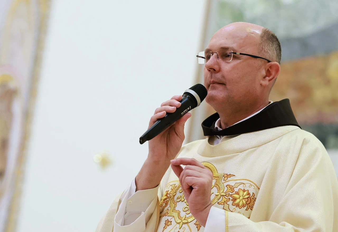 Fra Mario Knezović za Bljesak.info: Izumire li običaj blagoslova polja u Hercegovini?