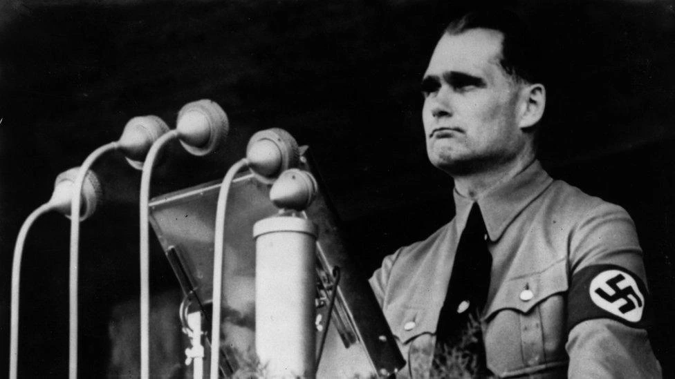 Hitlerov zamjenik Rudolf Hess većinu je svoga dugog života proveo u zatvorima