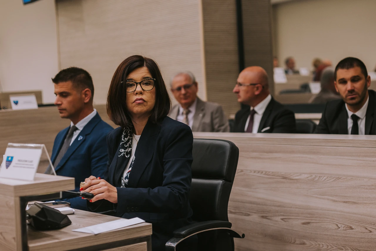 Hujdur zatražio ostavku Vlade HNŽ-a