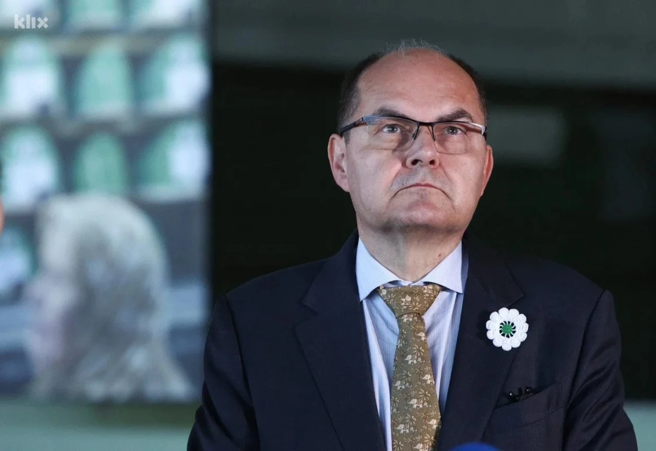 VIDEO | Je li ostavka Schmidta korak ka zatvaranju OHR-a?