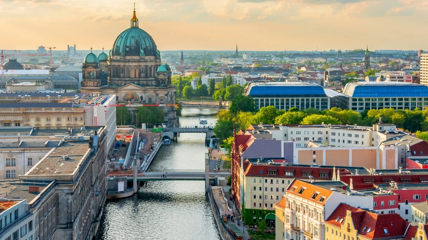 Nijemci zbog visokih cijena stanova bježe iz gradova, radnici mijenjaju poslove