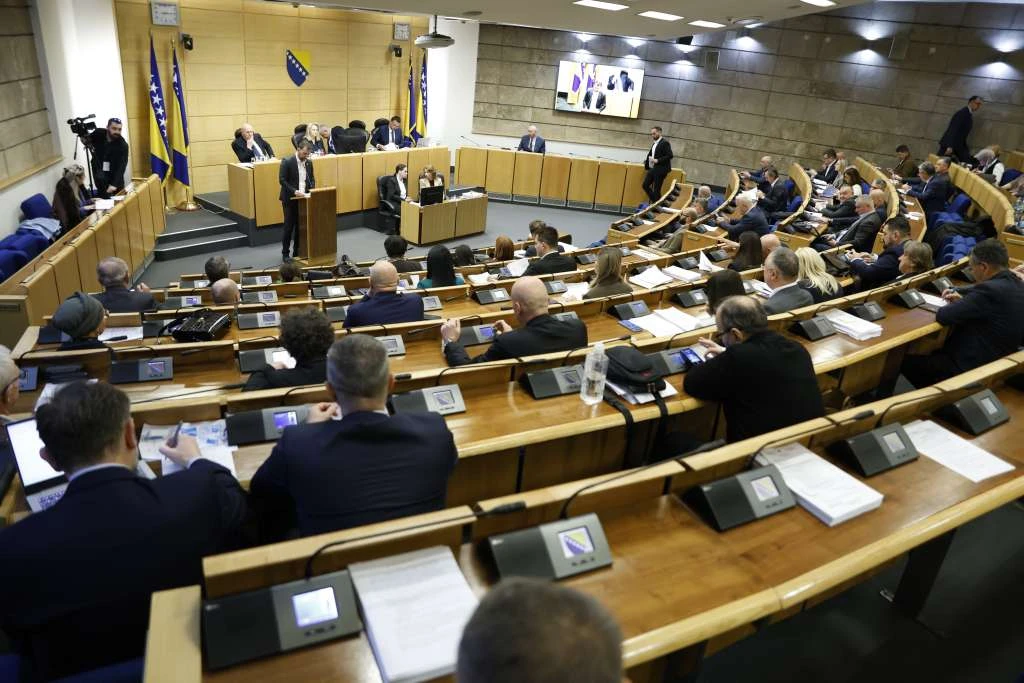 Otkazana sjednica Zastupničkog doma FBiH: NiP prijeti izlaskom iz Vlade