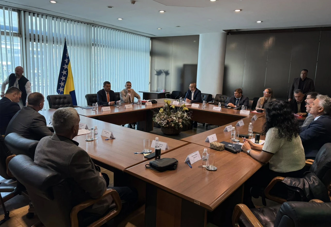 Za infrastrukturne projekte u 14 povratničkih zajednica dodijeljeno 5 milijuna KM