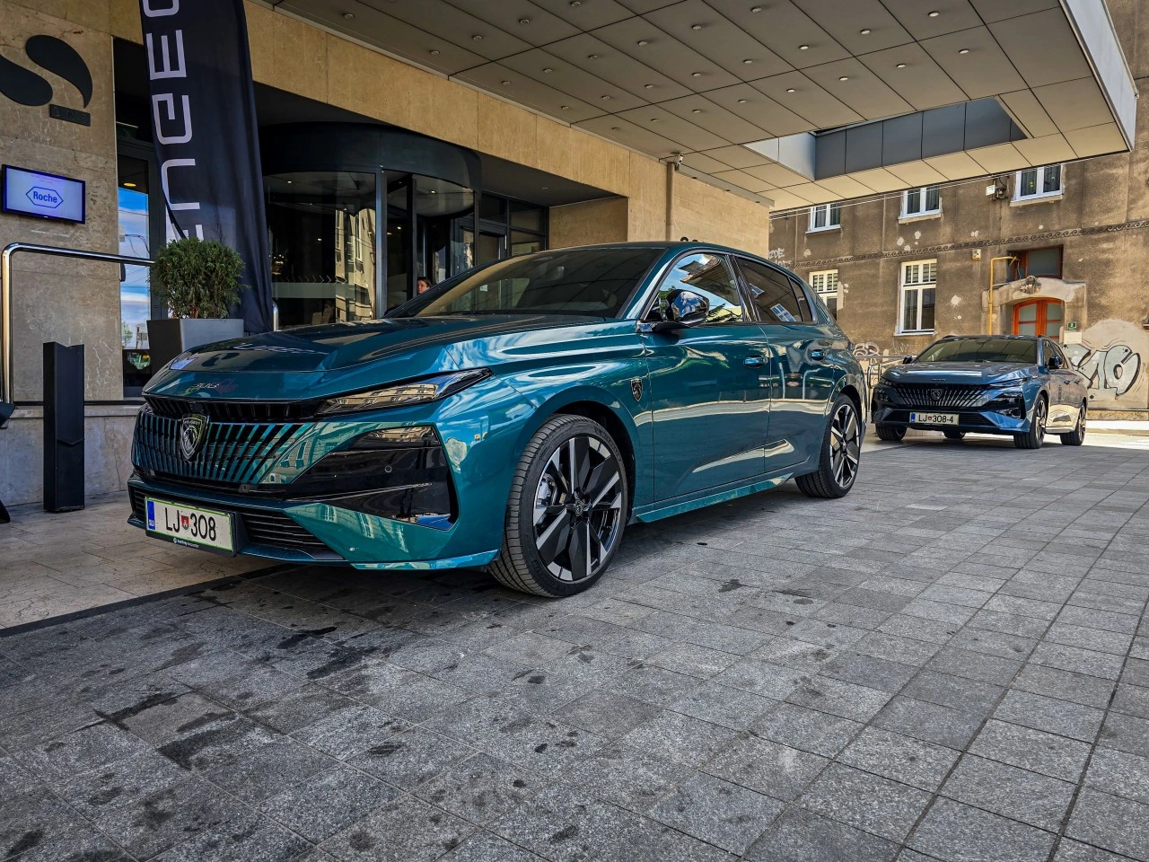 Peugeot osvježio 308: Više tehnologije, novi dizajn i jači električni model