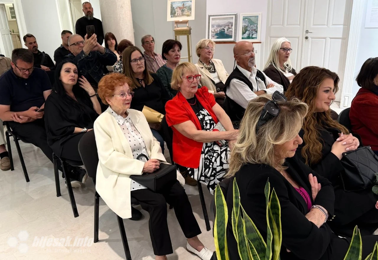Posebna kulturna večer u Mostaru okupila ljubitelje poezije i likovne umjetnosti