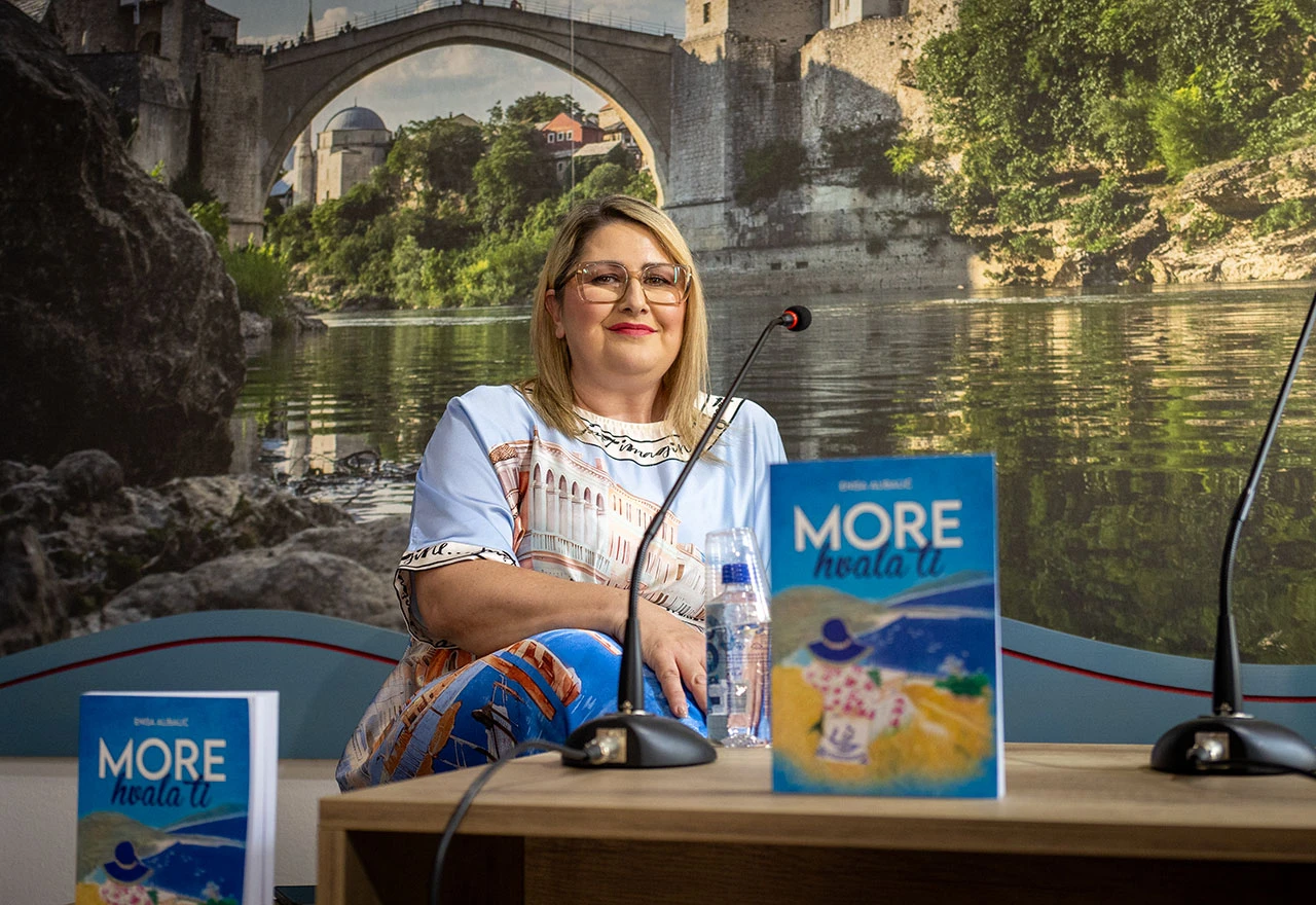 Enisa Alibalić u Mostaru otkrila što se krije iza naslova ''More, hvala ti''