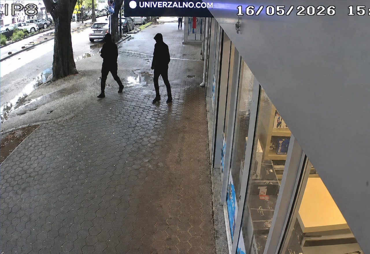 Uzeli 1.000 KM iz izgubljenog novčanika u središtu Mostara, snimila ih kamera