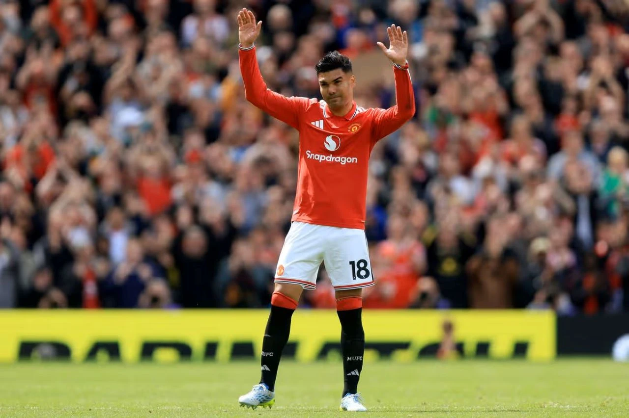 Casemiro se oprostio od Old Trafforda, Fernandes dostigao De Bruynea i Thierryja Henryja