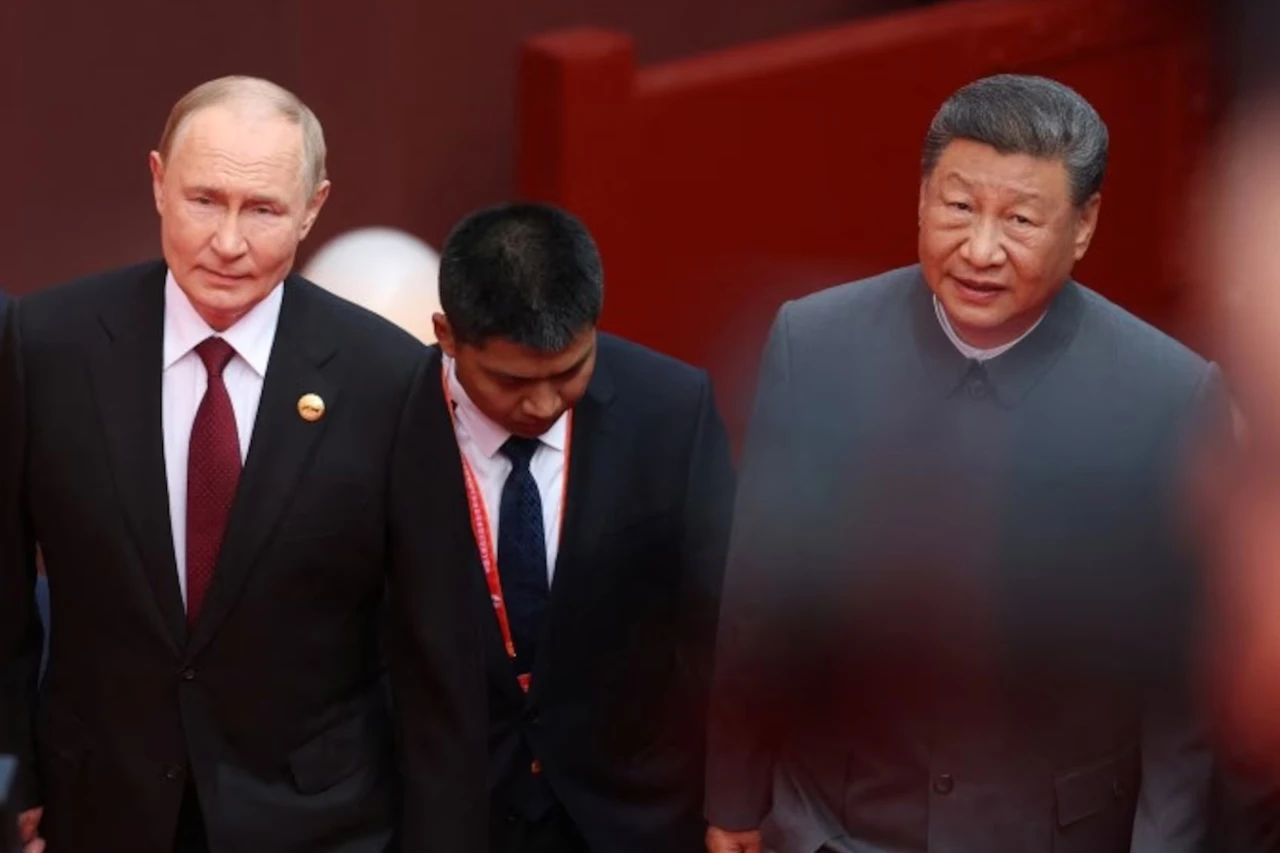 Xi u ofenzivi: Ispratio Trumpa, dočekuje Putina