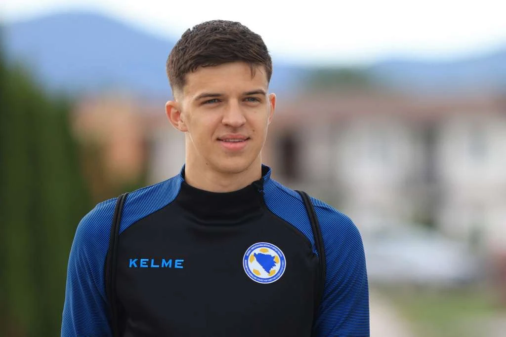 Inter spreman ponuditi novac i igrača za Muharemovića