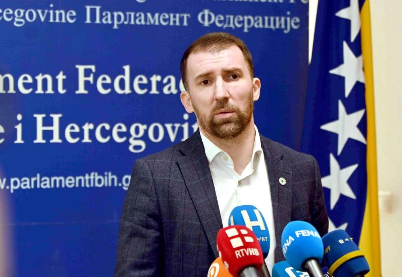 Federalno ministarstvo traži reakciju pravosuđa zbog Amidžićevih izjava