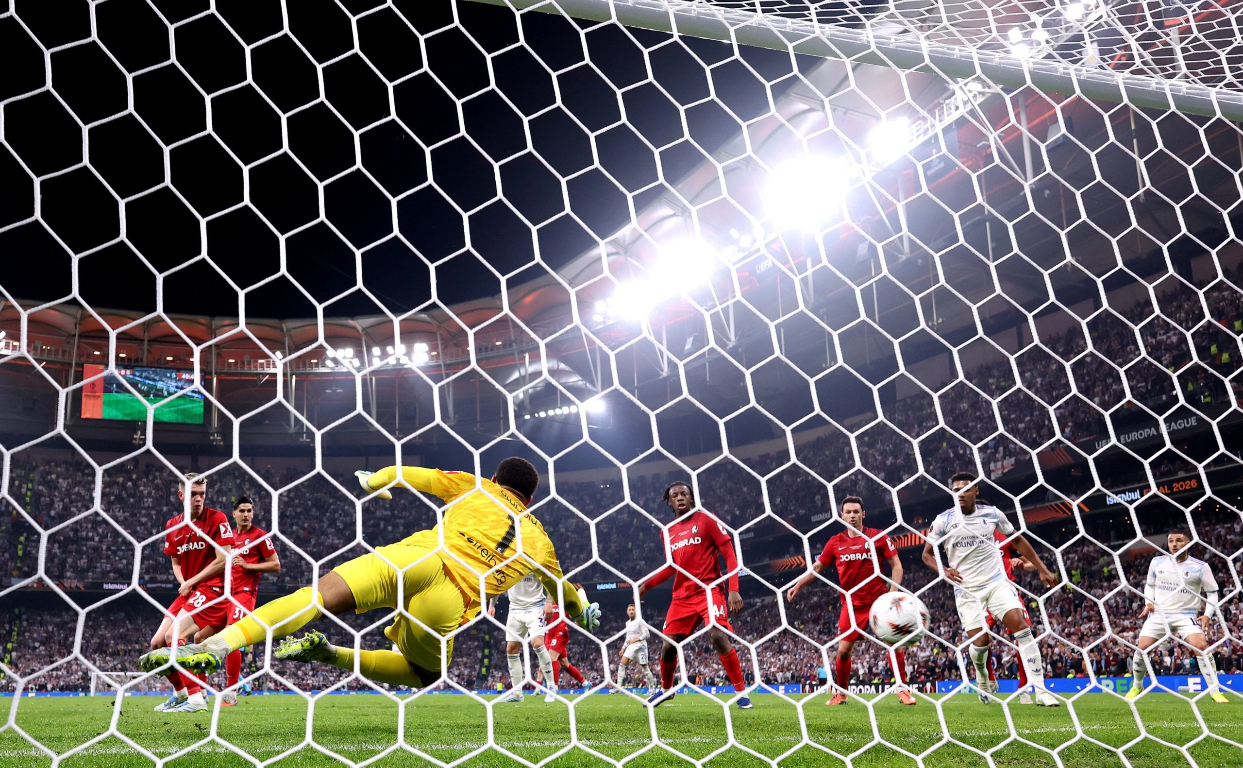 Aston Villa za sat vremena razbila Freiburg i osvojila Europsku ligu