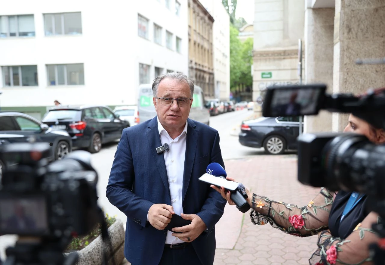 Nikšić: "Visoki predstavnik mora raditi u punom kapacitetu"